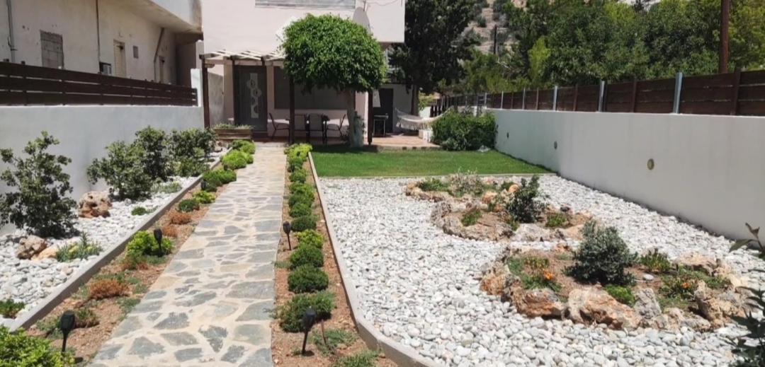 Mayla House Ferma Exterior photo